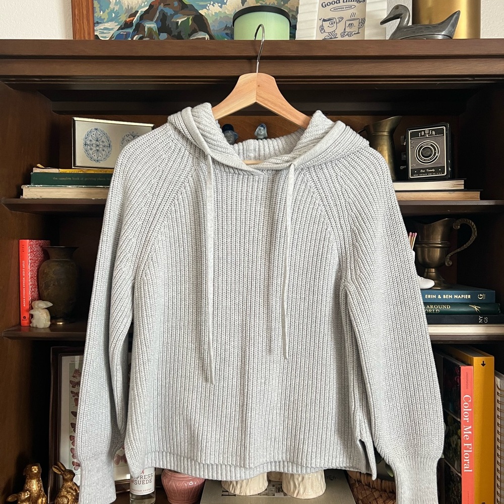 GAP Women's Gray Sweater